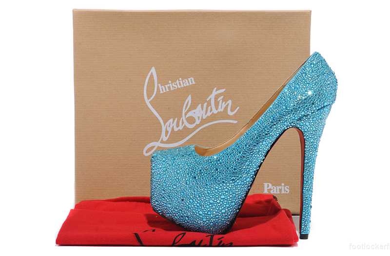 christian louboutin talon vendange paris christian louboutin solde prixdusine